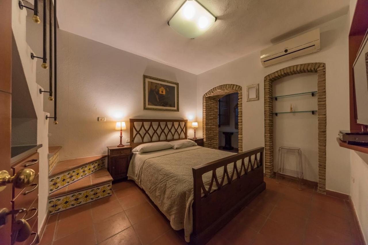 Relais Del Porto Hotel Cagliari Exterior photo